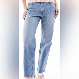 Women’s Light Blue Jeans